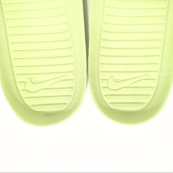 Nike Roshe Run - Picture 4 of 5